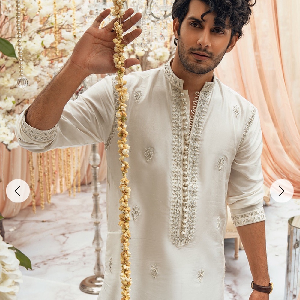 Pakistani/Indian men’s designer kurta and trouser. XL New